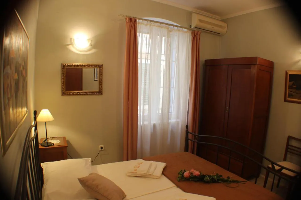 Adagio Theatre Apartment Split