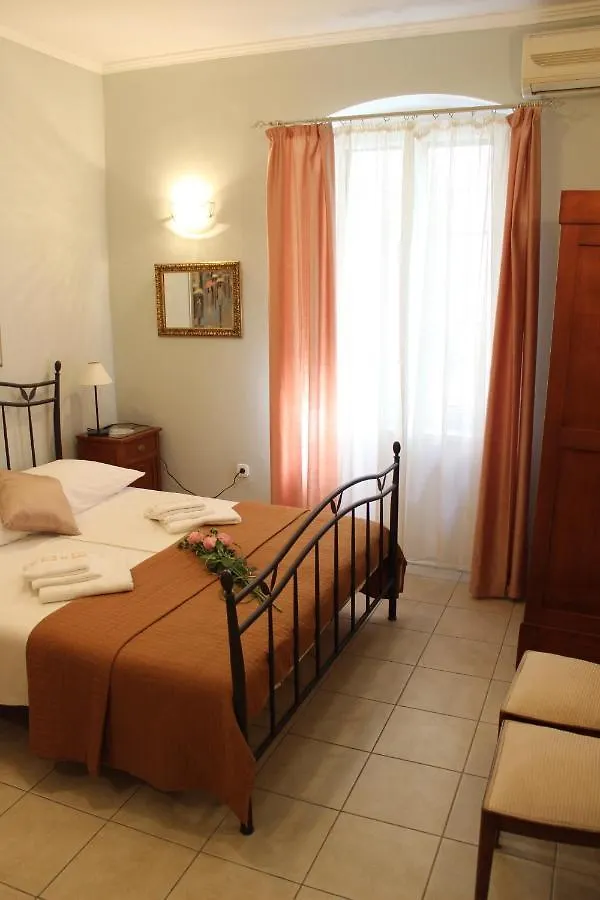 Adagio Theatre Apartment Split