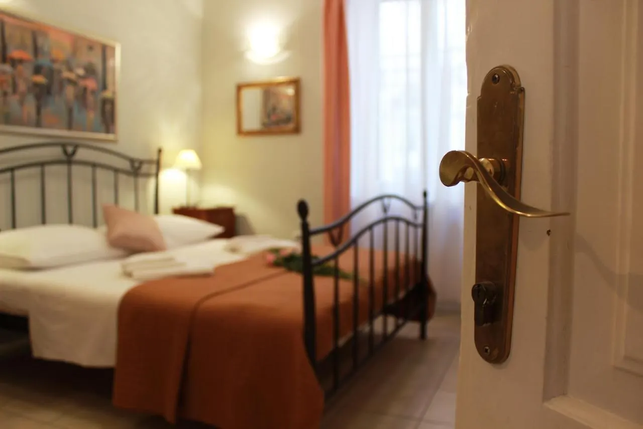 Adagio Theatre Apartment Split
